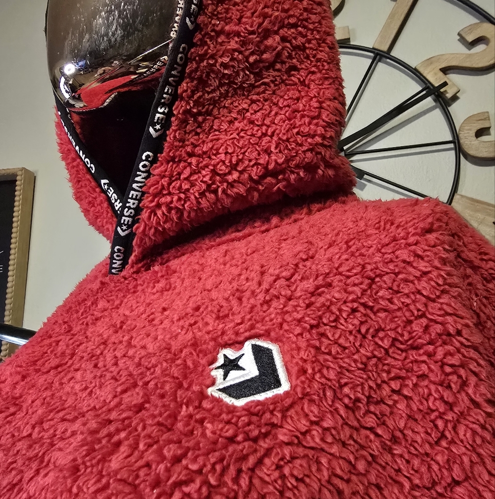 Converse Red Sherpa Fleece Hoodie | XL | Cozy Streetwear